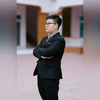 魏华成